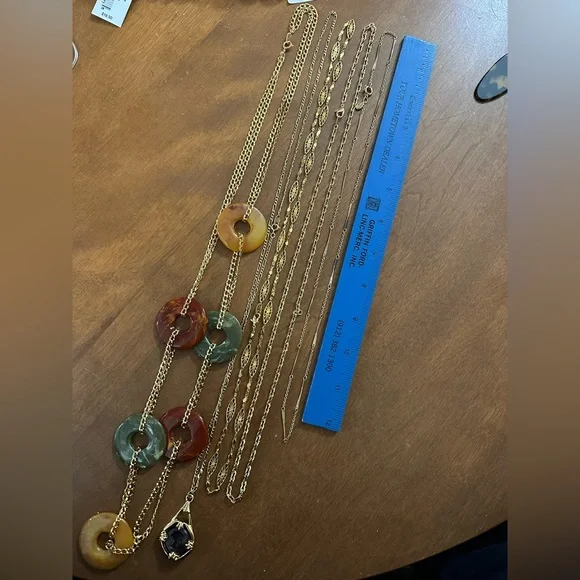 Avon Vintage Jewelry collection - Picture 5 of 5